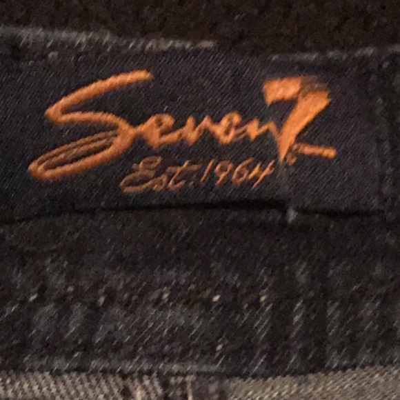 Seven7 blue jean shorts - Picture 2 of 8